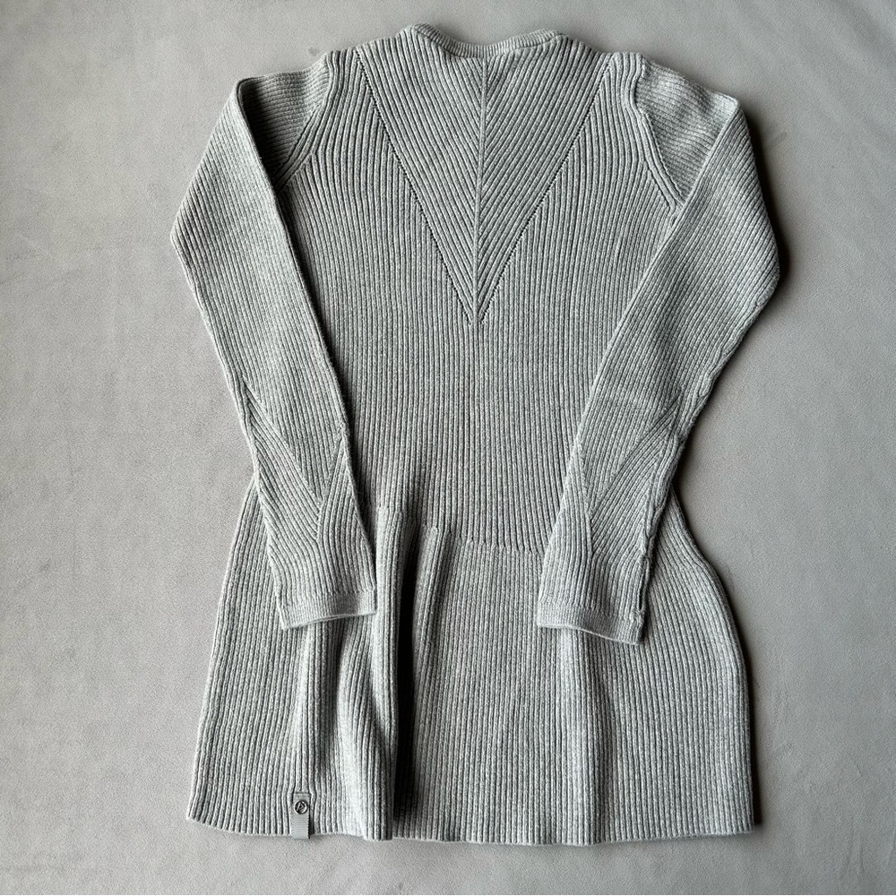 Ivivva ~ Knit Sweater Dress ~ Girls Size 12 - Picture 3 of 11